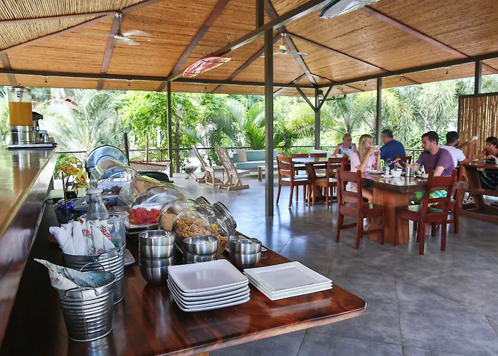 Bay Boutique Hotel, & (adults Only) 4*