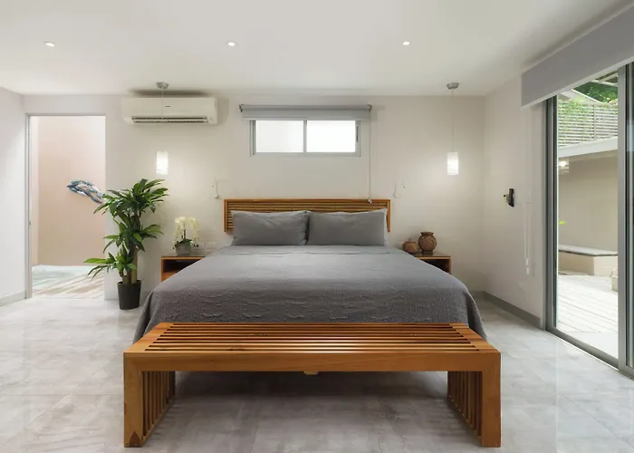 Bay Boutique Hotel, & (adults Only) Hotel 4*